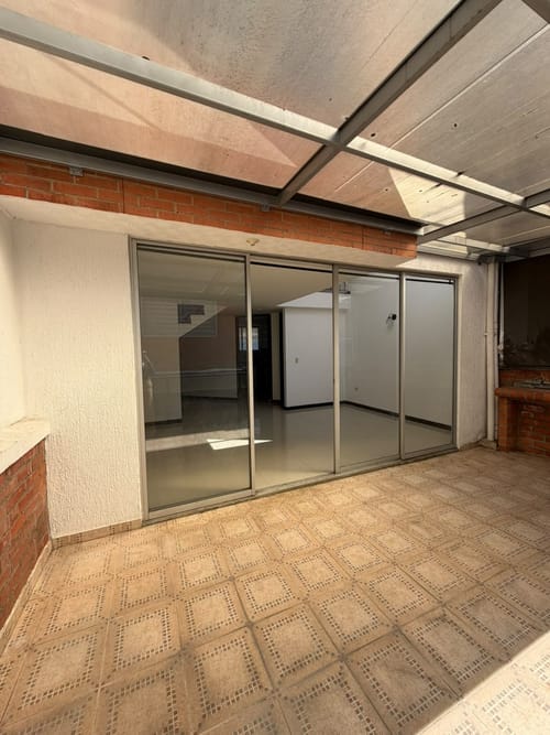 Casa de 3 alcobas en arriendo en Aeropuerto, Pereira, 156 m² · foto 5 de 13