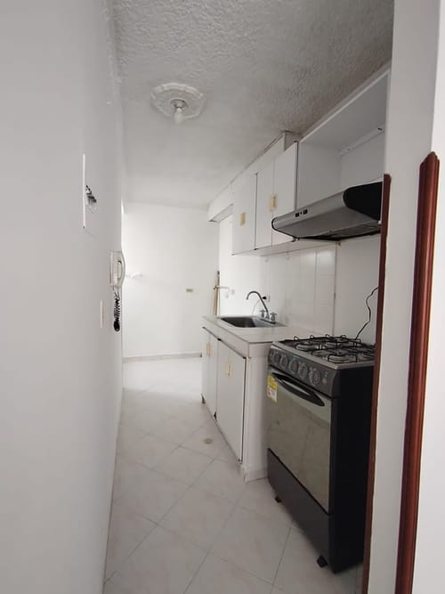 Apartamento de 2 alcobas en arriendo en Campo Hermoso, Bucaramanga, 75 m² · foto 6 de 9