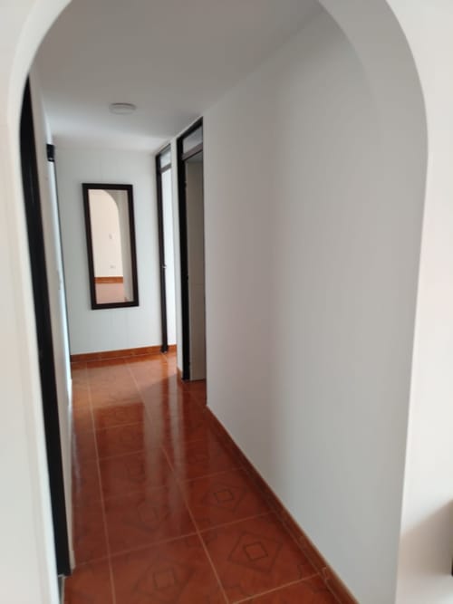 Apartamento de 3 alcobas en venta en El Moral, Bogotá, 64 m² · foto 5 de 23