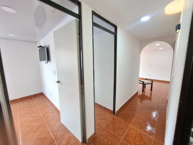 Apartamento de 3 alcobas en venta en El Moral, Bogotá, 64 m² · foto 4 de 23