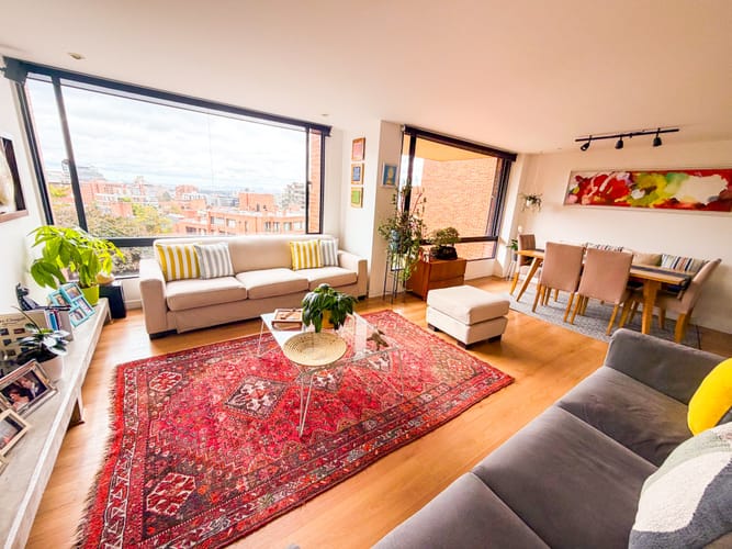 Apartment for rent in Los rosales, Bogotá