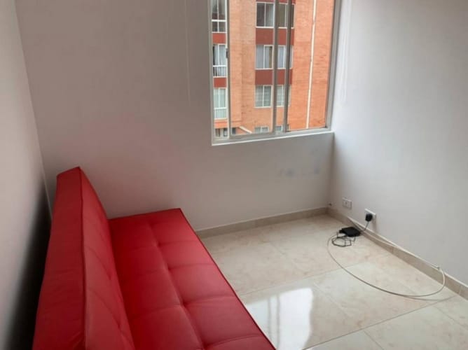 Apartamento de 3 alcobas en venta en Agrupacion La Cofradia, Bogotá, 53 m² · foto 5 de 23