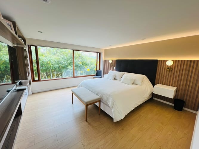 Casa de 3 alcobas en venta en Lindaraja, Bogotá, 256 m² · foto 16 de 24