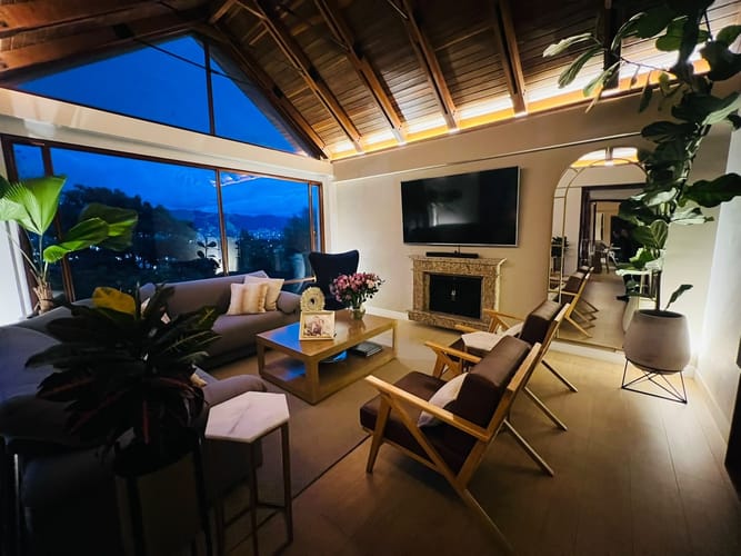 Casa de 3 alcobas en venta en Lindaraja, Bogotá, 256 m² · foto 11 de 24