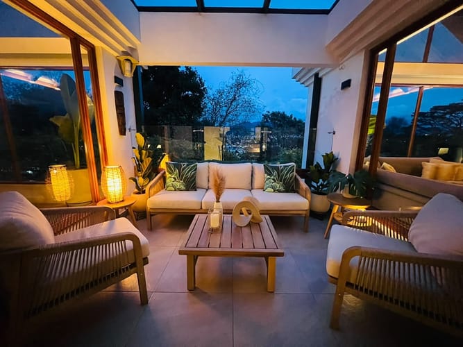 Casa de 3 alcobas en venta en Lindaraja, Bogotá, 256 m² · foto 10 de 24