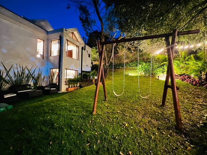 Casa de 3 alcobas en venta en Lindaraja, Bogotá, 256 m² · foto 13 de 24