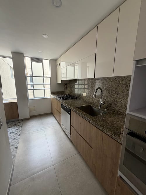 Apartamento de 3 alcobas en arriendo en Bosques Del Marques, Bogotá, 150 m² · foto 7 de 16