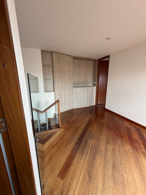 Apartamento de 3 alcobas en arriendo en Bosques Del Marques, Bogotá, 150 m² · foto 11 de 16