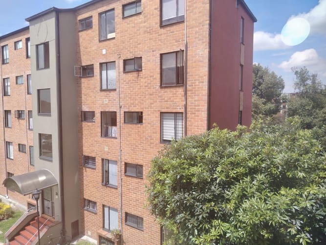 Apartamento de 3 alcobas en arriendo en Bochica, Bogotá, 70 m² · foto 5 de 19