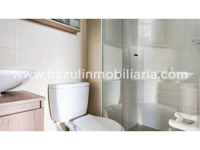 Apartamento de 2 alcobas en arriendo en La Francia, Manizales, 57 m² · foto 6 de 6