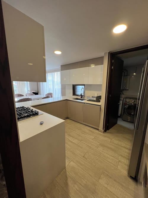 Apartamento de 5 alcobas en venta en Ciudad Salitre, Bogotá, 160 m² · foto 8 de 24
