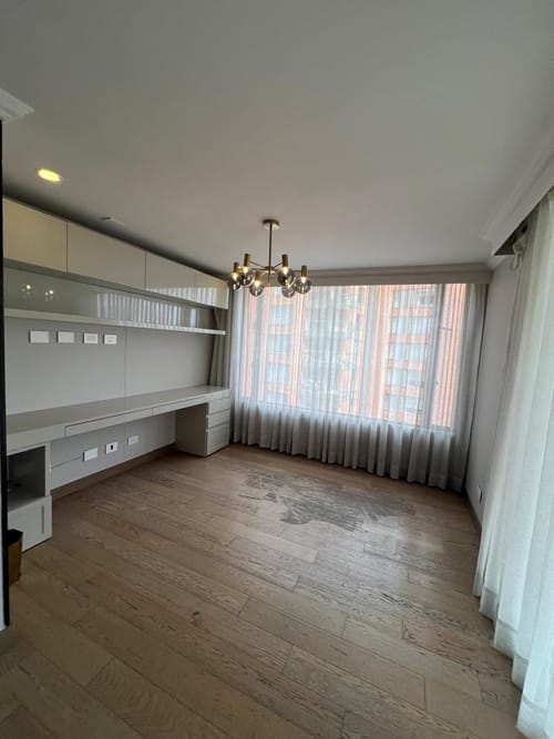 Apartamento de 5 alcobas en venta en Ciudad Salitre, Bogotá, 160 m² · foto 4 de 24