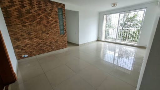 Apartamento de 4 alcobas en arriendo en Castropol, Bogotá, 96 m² · foto 4 de 16