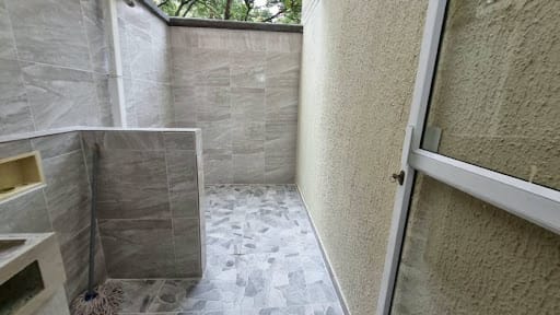 Apartamento de 4 alcobas en arriendo en Castropol, Bogotá, 96 m² · foto 15 de 16