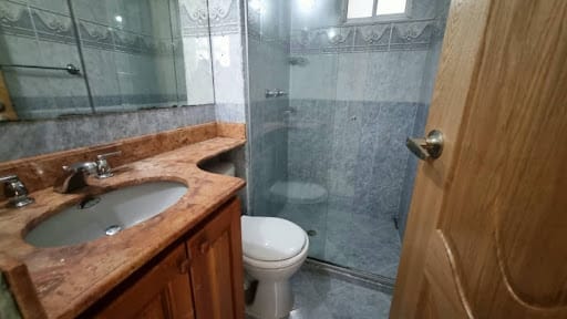 Apartamento de 4 alcobas en arriendo en Castropol, Bogotá, 96 m² · foto 16 de 16