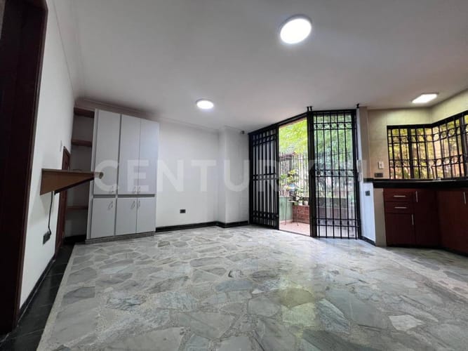 Apartaestudio en arriendo en Mayapan Las Vegas, Cali, 21 m² · foto 2 de 10