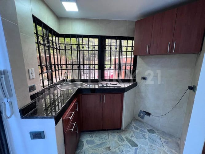 Apartaestudio en arriendo en Mayapan Las Vegas, Cali, 21 m² · foto 8 de 10
