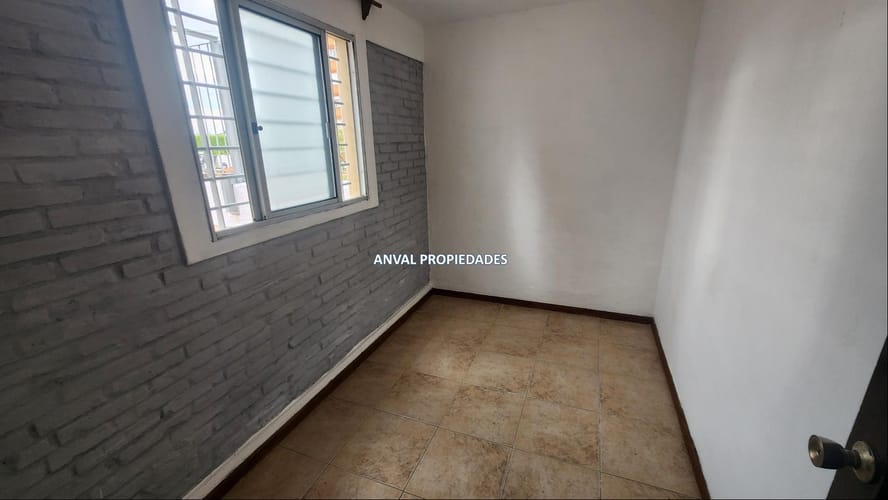 ALQUILER APARTAMENTO POCITOS 2 DORMITORIOS BAÑO AZOTEA AMPLIA · Foto 8