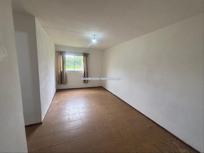 Apartamento en alquiler en Complejo América $ 18.000 con gastos comunes incluídos.