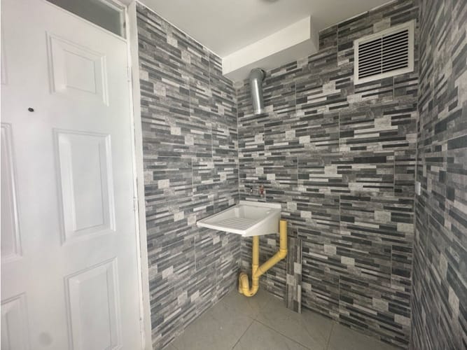 Apartamento de 2 alcobas en venta en Fontibon, Bogotá, 42 m² · foto 3 de 10