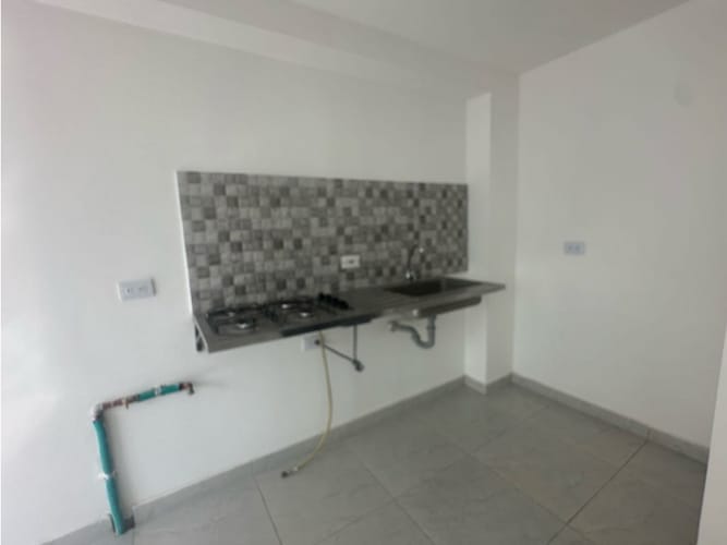 Apartamento de 2 alcobas en venta en Fontibon, Bogotá, 42 m² · foto 4 de 10