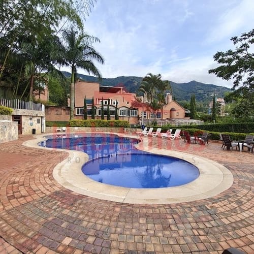 Apartamento de 3 alcobas en venta en Altos Del Poblado, Medellín, 100 m² · foto 13 de 18