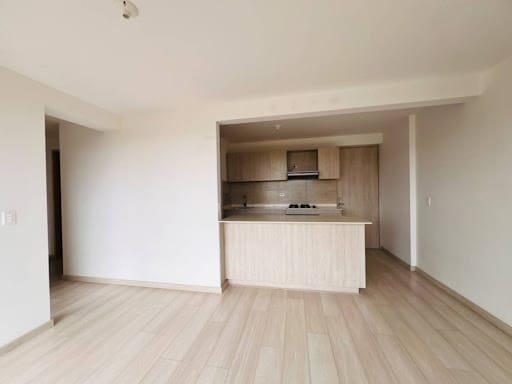 Apartamento de 2 alcobas en arriendo en El Porvenir, Rionegro, 58 m² · foto 3 de 18