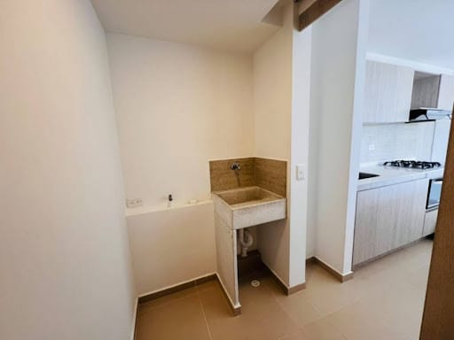 Apartamento de 2 alcobas en arriendo en El Porvenir, Rionegro, 58 m² · foto 6 de 18