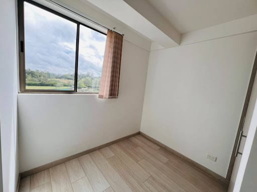 Apartamento de 2 alcobas en arriendo en El Porvenir, Rionegro, 58 m² · foto 13 de 18