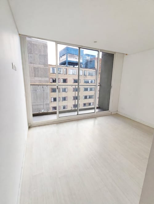 Apartamento de 2 alcobas en arriendo en Las Nieves, Bogotá, 61 m² · foto 9 de 12