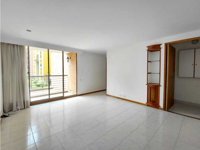 Apartamento de 3 alcobas en arriendo en Otraparte, Envigado, 107 m² · foto 7 de 24