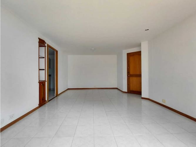 Apartamento de 3 alcobas en arriendo en Otraparte, Envigado, 107 m² · foto 18 de 24