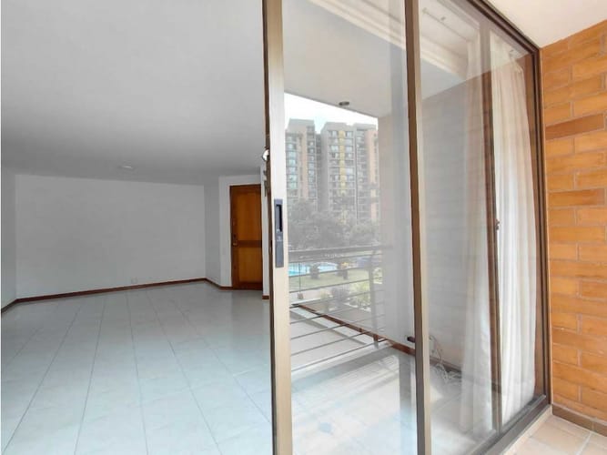 Apartamento de 3 alcobas en arriendo en Otraparte, Envigado, 107 m² · foto 19 de 24