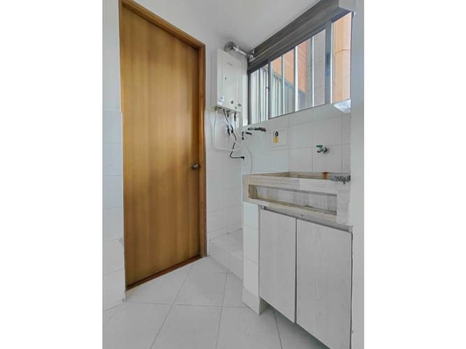 Apartamento de 3 alcobas en arriendo en Otraparte, Envigado, 107 m² · foto 23 de 24