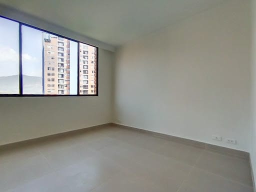Apartamento de 3 alcobas en arriendo en El Portal, Envigado, 120 m² · foto 7 de 16