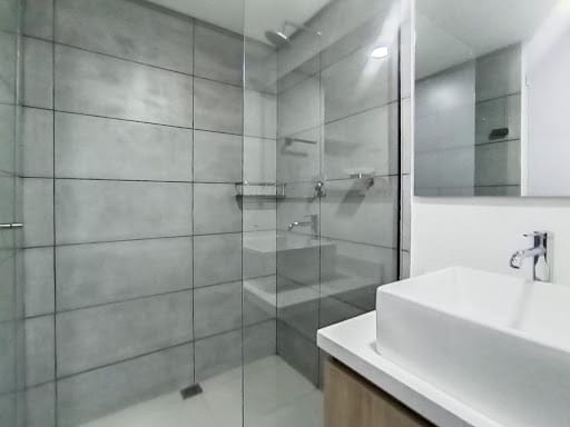 Apartamento de 3 alcobas en arriendo en El Portal, Envigado, 120 m² · foto 14 de 16