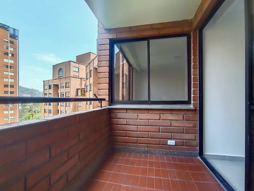 Apartamento de 3 alcobas en arriendo en El Portal, Envigado, 120 m² · foto 16 de 16
