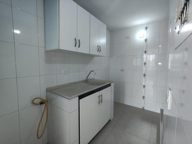 Apartamento de 3 alcobas en arriendo en Las Margaritas, Bogotá, 49 m² · foto 4 de 18