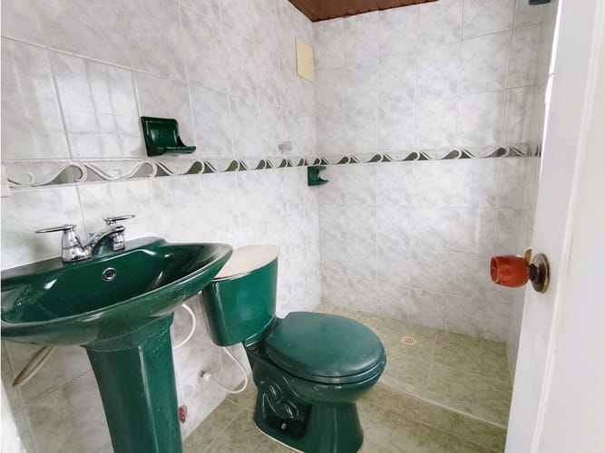 Casa de 5 alcobas en arriendo en Ismael Perdomo, Bogotá, 100 m² · foto 11 de 17