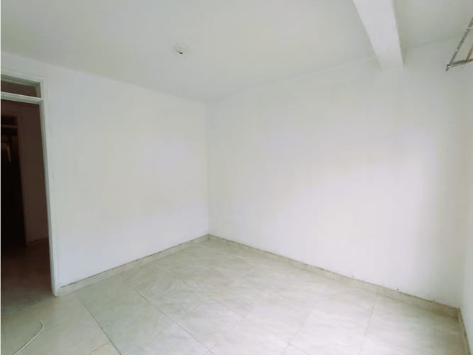 Casa de 5 alcobas en arriendo en Ismael Perdomo, Bogotá, 100 m² · foto 13 de 17
