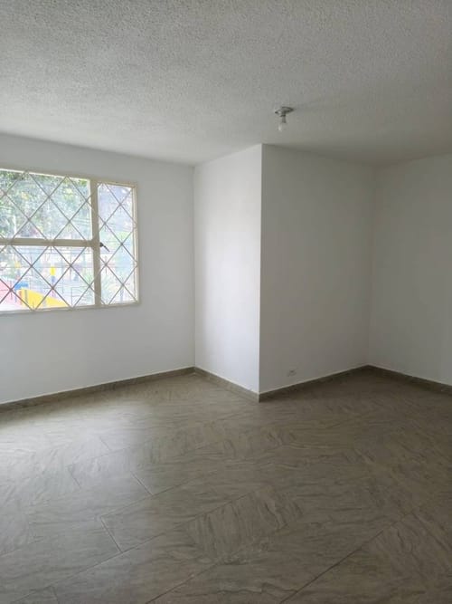 Apartamento en arriendo en Fontibon, Bogotá, 100 m² · foto 5 de 10