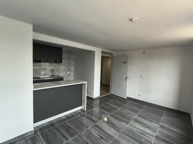 Apartamento de 2 alcobas en arriendo en Guaymaral, Bogotá, 46 m² · foto 3 de 16