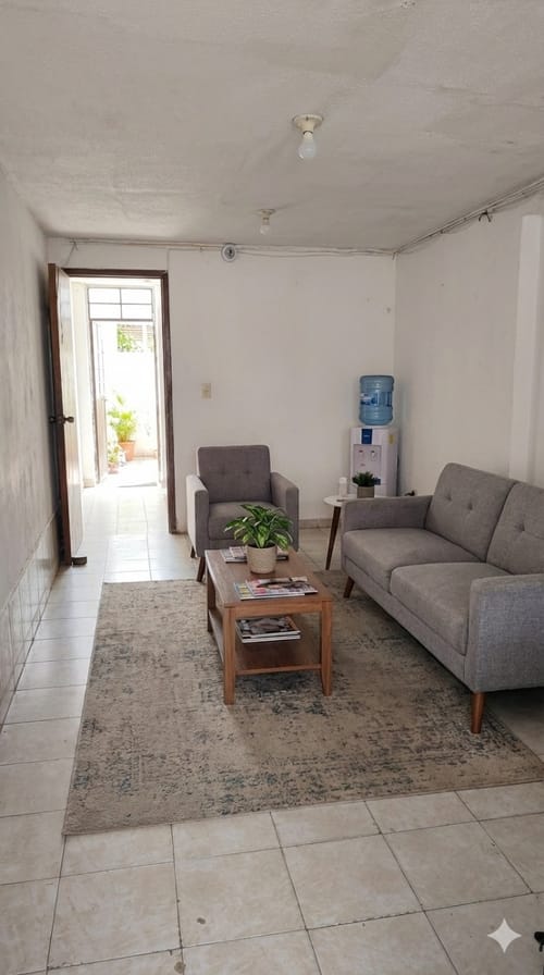 Casa de 8 alcobas en venta en Ciudad Berna, Bogotá, 314 m² · foto 4 de 10