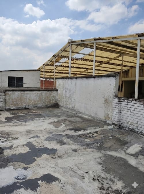 Casa de 8 alcobas en venta en Ciudad Berna, Bogotá, 314 m² · foto 6 de 10