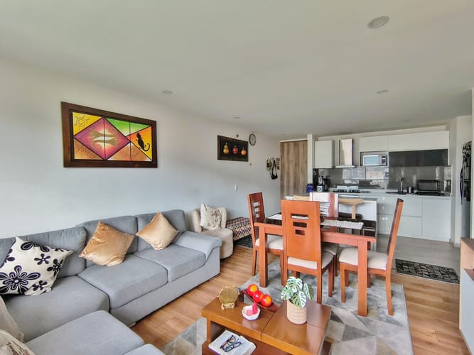Apartamento de 2 alcobas en venta en Cedritos, Bogotá, 78 m² · foto 5 de 20