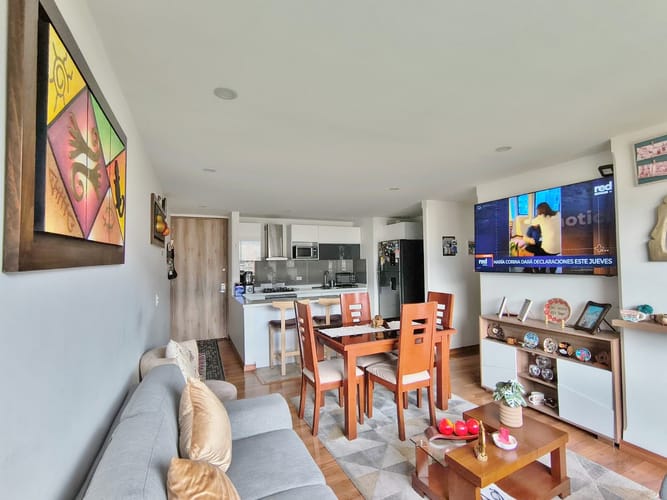Apartamento de 2 alcobas en venta en Cedritos, Bogotá, 78 m² · foto 6 de 20