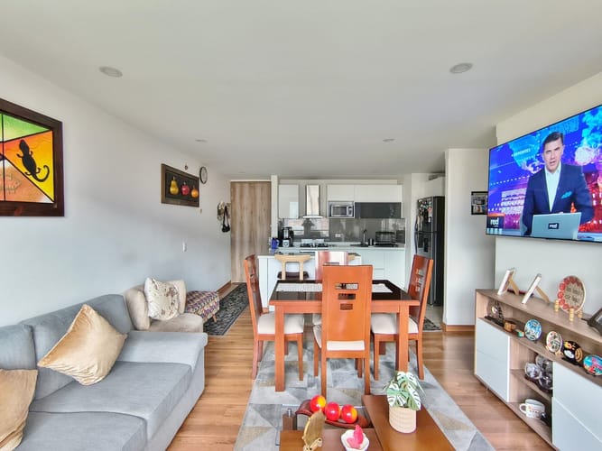 Apartamento de 2 alcobas en venta en Cedritos, Bogotá, 78 m² · foto 7 de 20