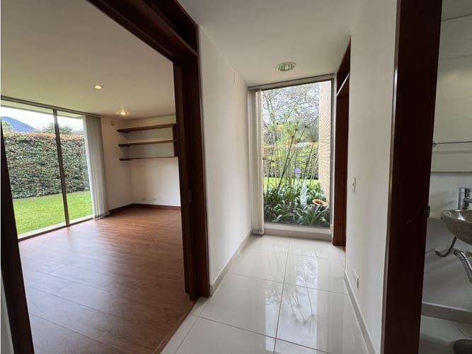 Casa en venta en San Simón, Bogotá, 291 m² · foto 20 de 24