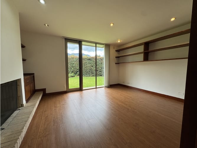 Casa en venta en San Simón, Bogotá, 291 m² · foto 21 de 24