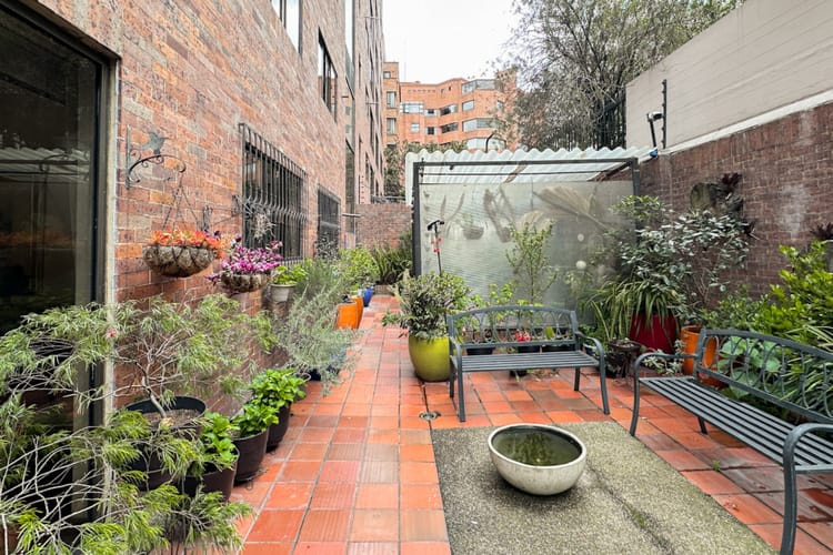 Apartamento de 4 alcobas en venta en La Cabrera, Bogotá, 230 m² · foto 6 de 23